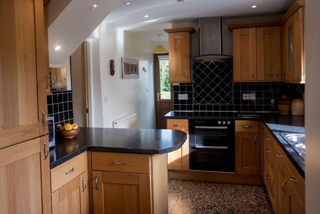 Perfect Cottage Retreat Near The Brecon Beacons Llanwrda Eksteriør billede